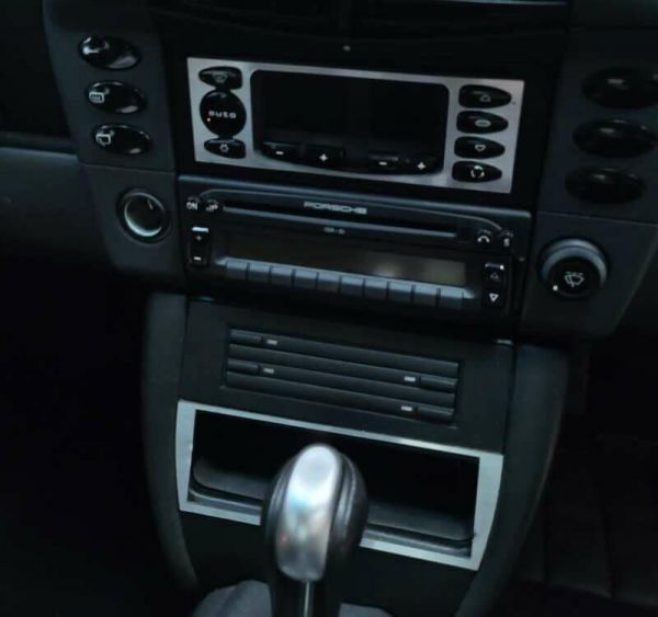 Porsche 911 Carrera 1998 85811