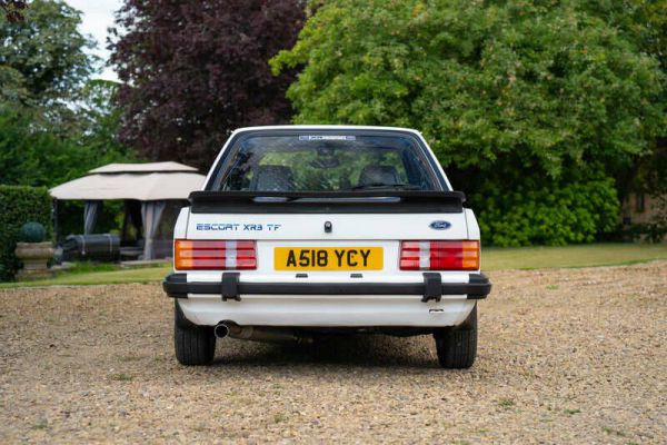 Ford Escort XR3i 1983 93914