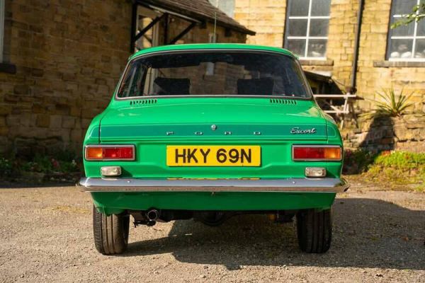 Ford Escort RS 2000 1975 94247