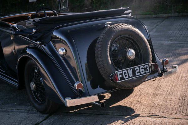 Bentley 4 1/4 Litre 1938 95323