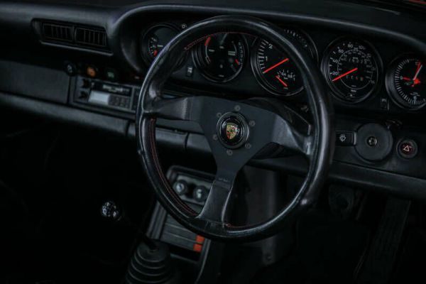 Porsche 911 Turbo 3.3 1980 96364