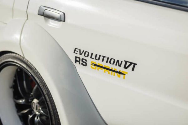 Mitsubishi Lancer Evolution VI 2000 98152