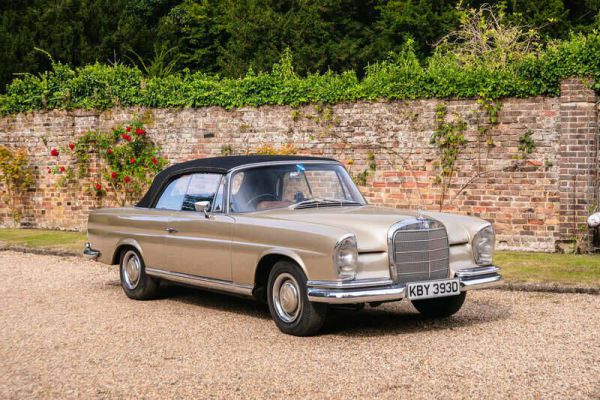 Mercedes-Benz 250 SE 1966 100087