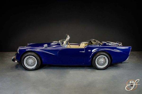 Daimler SP 250 1960