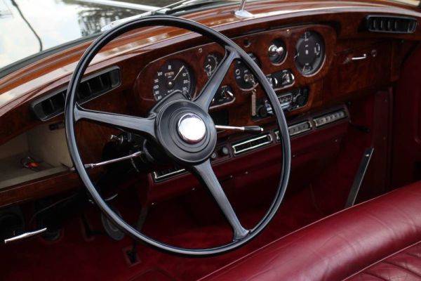 Rolls-Royce Silver Cloud II 1960 124427