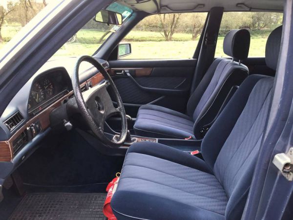 Mercedes-Benz 280 SE 1983 47