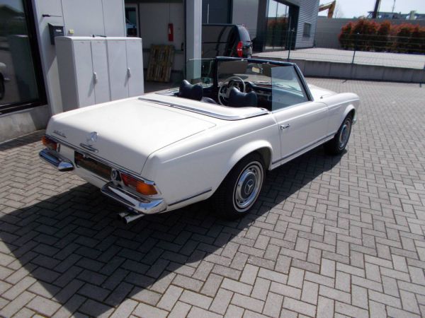 Mercedes-Benz 280 SL 1970 1276