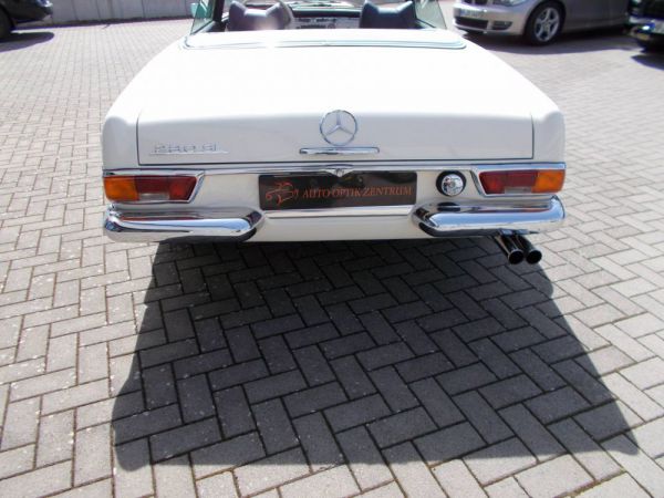 Mercedes-Benz 280 SL 1970 1277