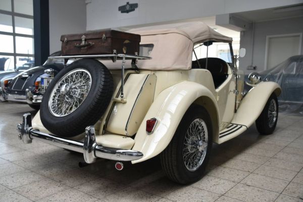 MG TD 1952