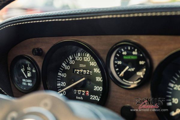 Fiat 124 Pininfarina Spidereuropa 1983 105215