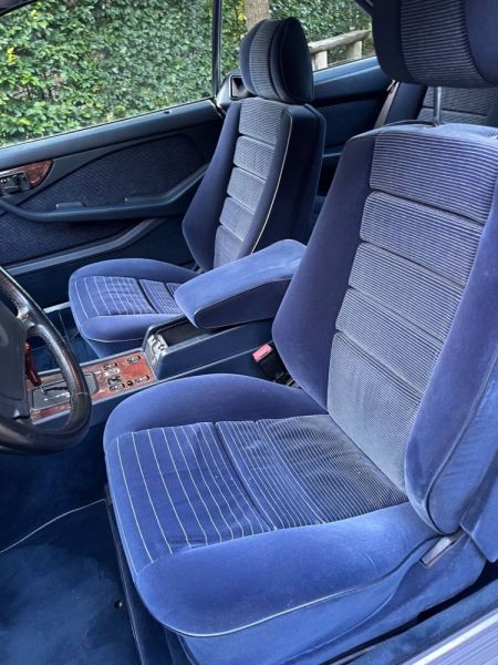 Mercedes-Benz 500 SEC 1990