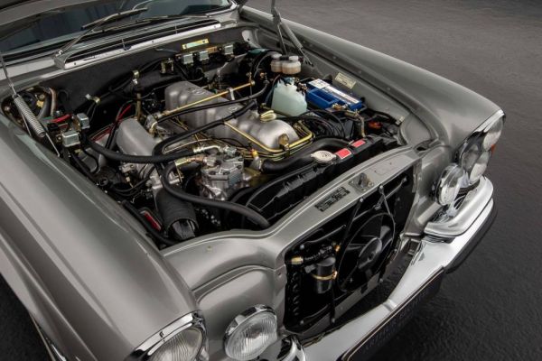 Mercedes-Benz 280 SE 1971 1440