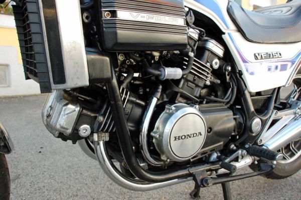 Honda VF 750 1983 110723