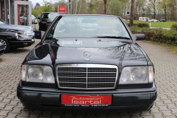 Mercedes-Benz 300 CE-24 1996 4326