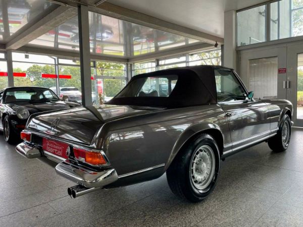 Mercedes-Benz 280 SL 1969 4350