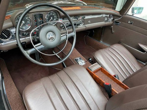 Mercedes-Benz 280 SL 1969 4358