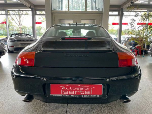 Porsche 911 Carrera 1998 4669