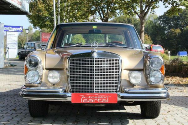 Mercedes-Benz 300 SEL 6.3 1969 81302