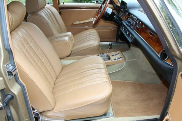 Mercedes-Benz 300 SEL 6.3 1969 81310