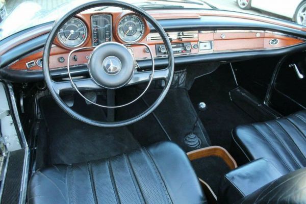 Mercedes-Benz 300 SE 1964 100764