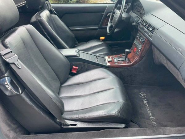 Mercedes-Benz 500 SL 1992 121934
