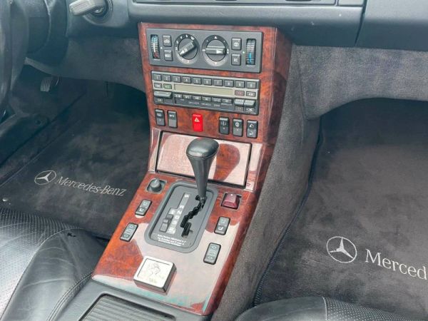 Mercedes-Benz 500 SL 1992 121935