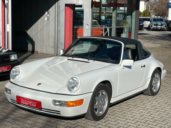 Porsche 911 Carrera 2 1990