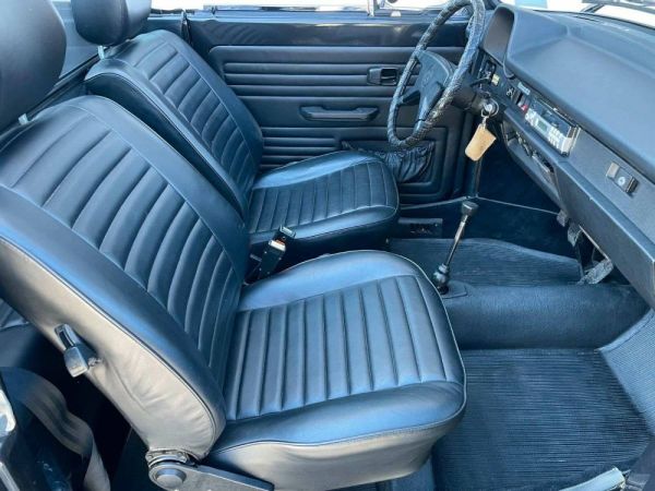 Volkswagen Maggiolino 1303 Fuel Injection 1978 127099