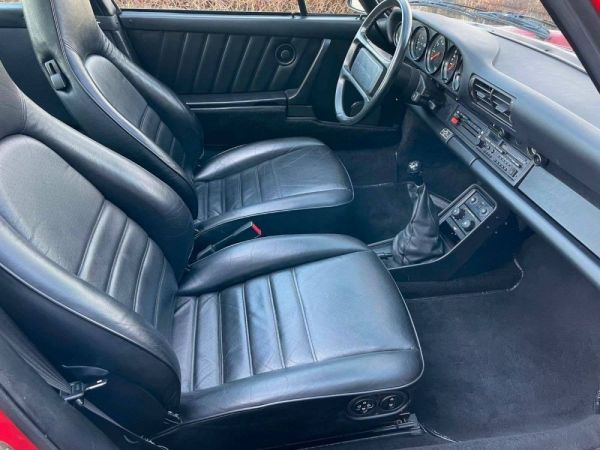 Porsche 911 Carrera 3.2 1986 127655