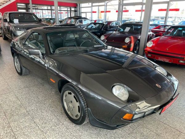 Porsche 928 S 1984 129047