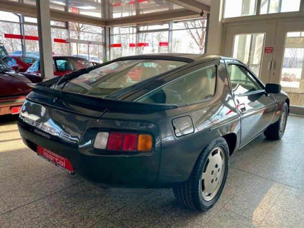 Porsche 928 S 1984 129048