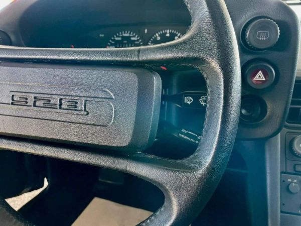 Porsche 928 S 1984 129055