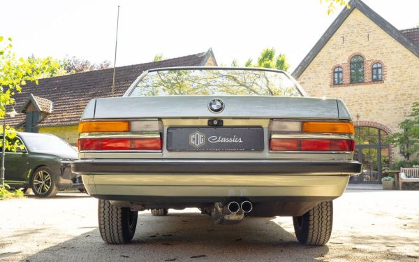 BMW 528i 1984 119075