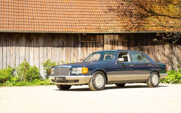 Mercedes-Benz 500 SEL 1984 121226