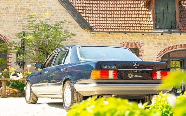 Mercedes-Benz 500 SEL 1984 121227