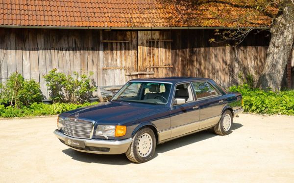 Mercedes-Benz 500 SEL 1984 121230