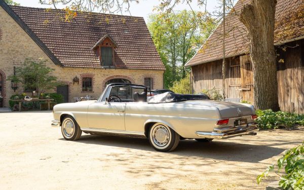 Mercedes-Benz 280 SE 1968