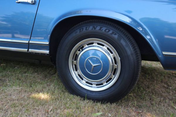 Mercedes-Benz 280 SL 1969 7559
