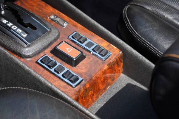 Mercedes-Benz 500 SLC 1980 7605