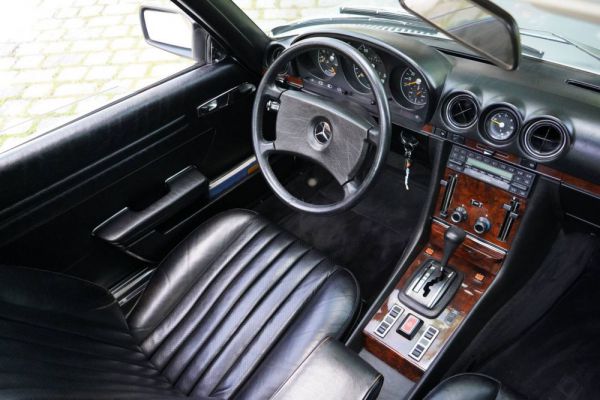 Mercedes-Benz 500 SLC 1980 7612