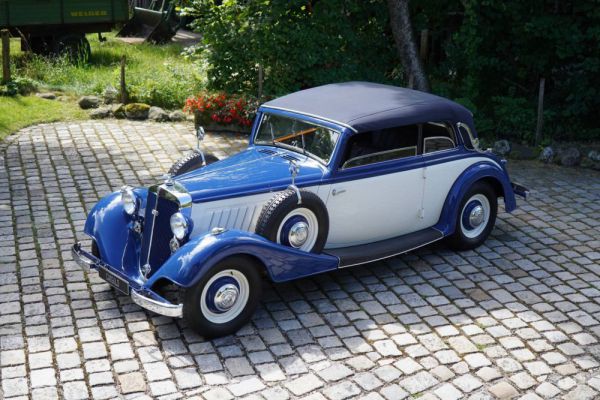 AUTRE Horch - 830 BL 1935