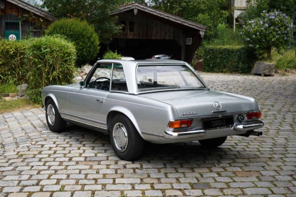 Mercedes-Benz 280 SL 1970