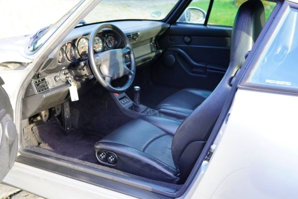 Porsche 911 Carrera 4S 1997