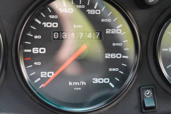 Porsche 911 Carrera 4S 1997 128284