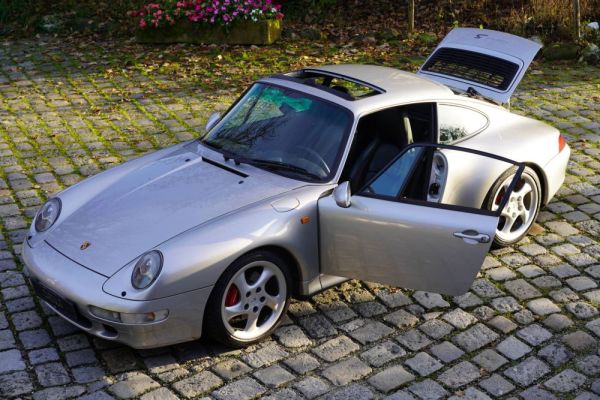 Porsche 911 Carrera 4S 1997 128285