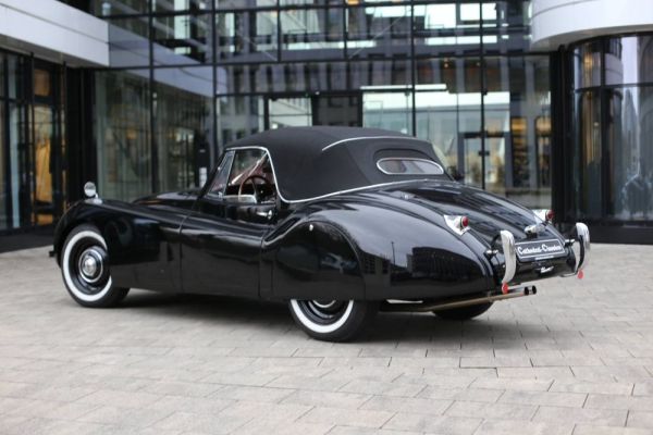 Jaguar XK 120 DHC 1953 107320