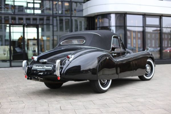 Jaguar XK 120 DHC 1953 107323