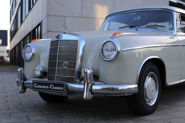 Mercedes-Benz 220 SE 1959 117161