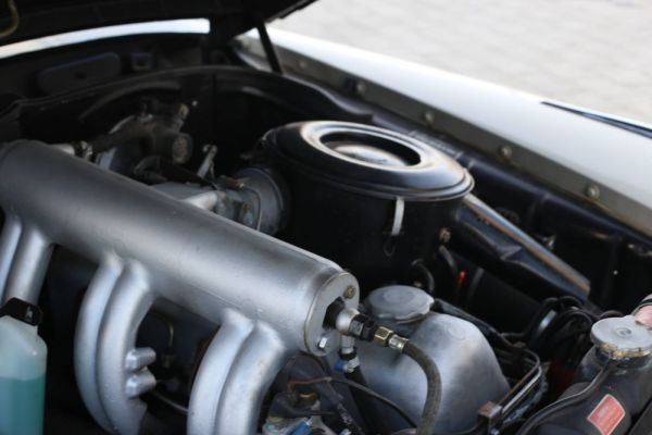 Mercedes-Benz 220 SE 1959 117170