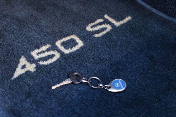 Mercedes-Benz 450 SL 1974 117184